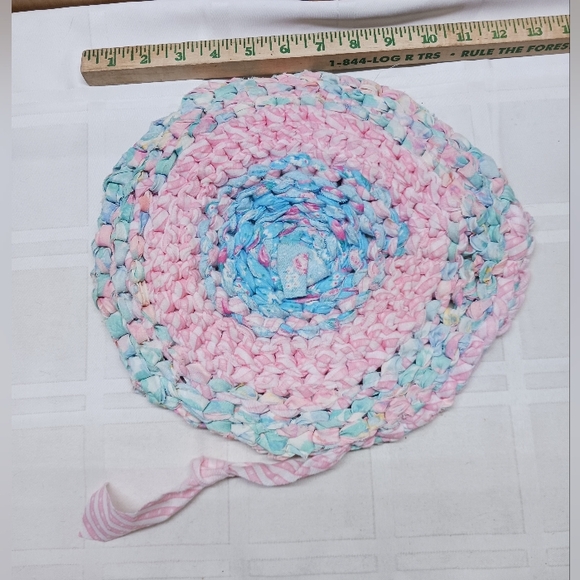 Started Rag Rug Orphans/Oval& Round/ Crochet or Toothbrush Rug Making - Picture 4 of 11